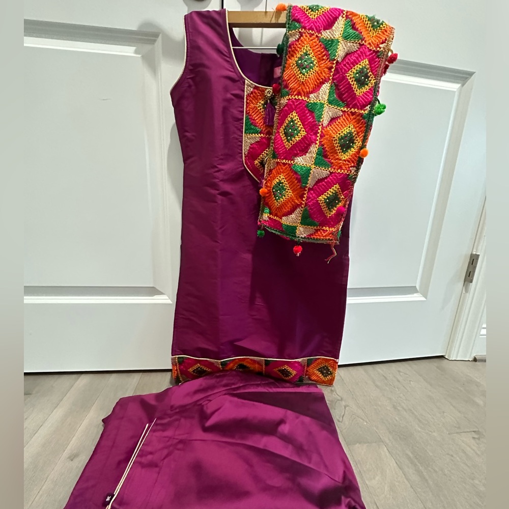 Indian Salwars suit girl